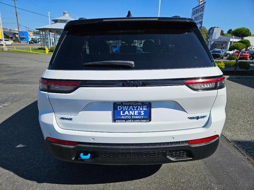 2024 Jeep Grand Cherokee 4xe Trailhawk