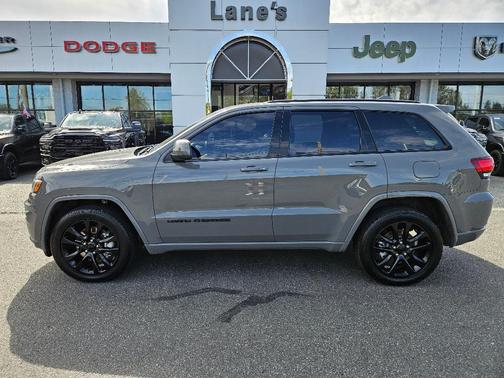 2021 Jeep Grand Cherokee Laredo X