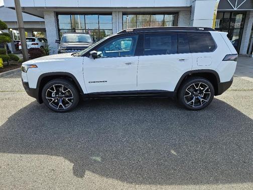 Bright White Clearcoat 2026 Jeep Cherokee Overland