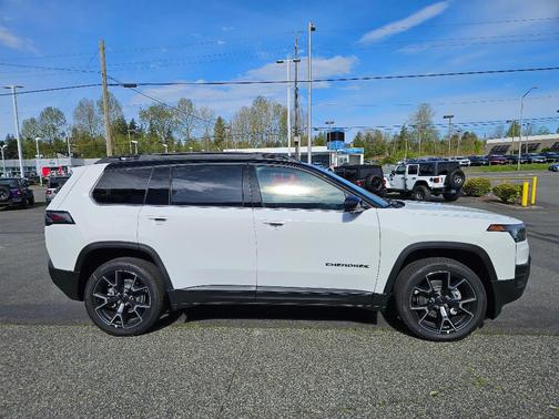 Bright White Clearcoat 2026 Jeep Cherokee Overland