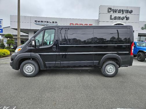 Black Clearcoat 2025 RAM ProMaster 1500 Low Roof