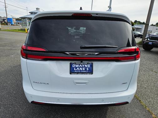 Bright White 2027 Chrysler Pacifica SELECT