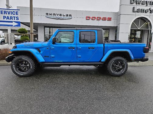 2026 Jeep Gladiator Sport