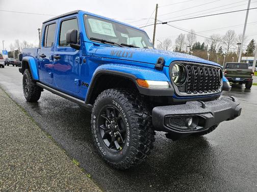 2026 Jeep Gladiator Sport