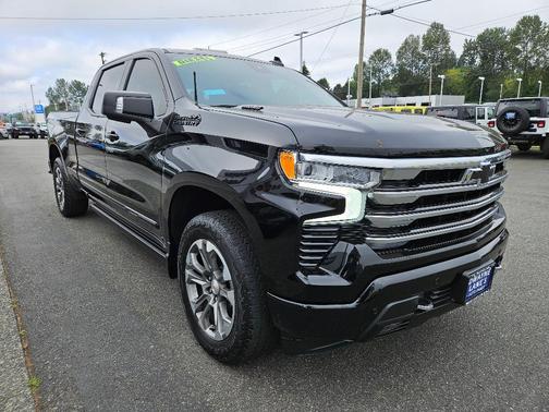 Black 2024 Chevrolet Silverado 1500 High Country