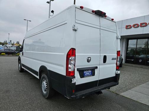 Bright White Clearcoat 2025 RAM ProMaster 3500 High Roof