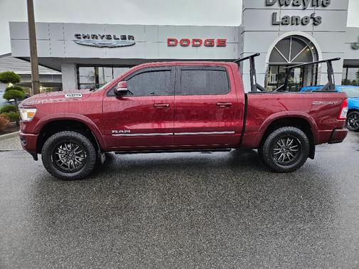 Delmonico Red Pearl 2022 RAM 1500 Big Horn