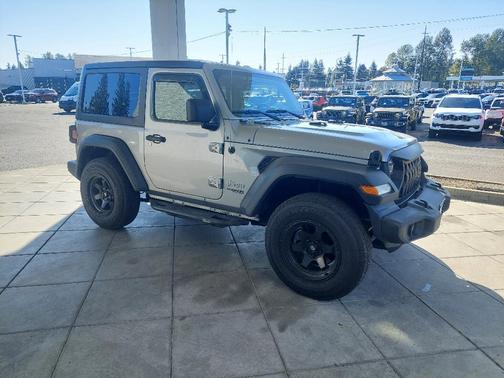 2020 Jeep Wrangler Sport