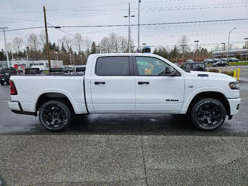 Bright White Clearcoat 2026 RAM 1500 Big Horn
