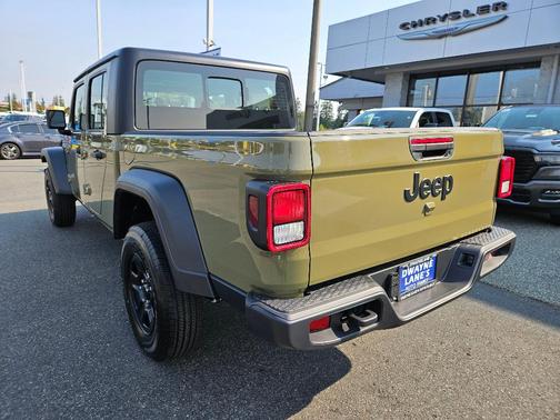 2025 Jeep Gladiator Sport