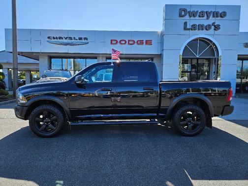 2022 RAM 1500 Classic SLT