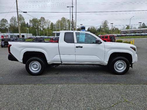 Ice 2024 Toyota Tacoma SR