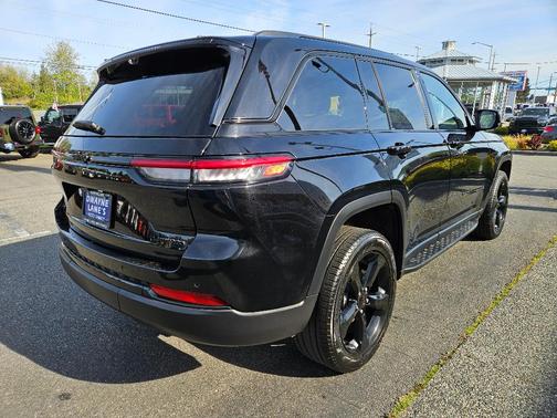 Diamond Black 2024 Jeep Grand Cherokee Limited