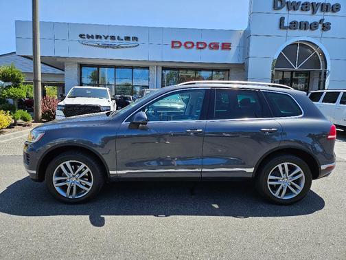 2016 Volkswagen Touareg TDI Lux
