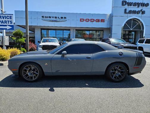 2017 Dodge Challenger R/T 392