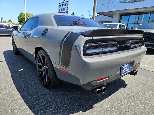 2017 Dodge Challenger R/T 392