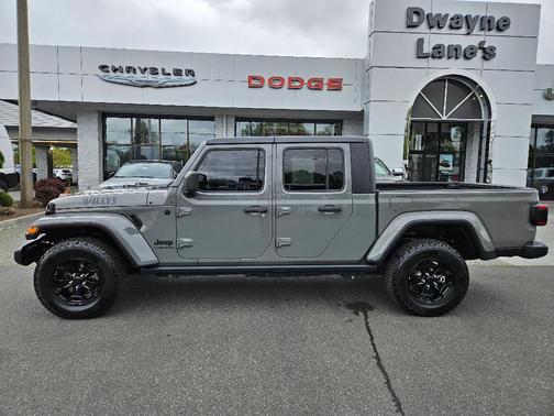 2021 Jeep Gladiator Sport