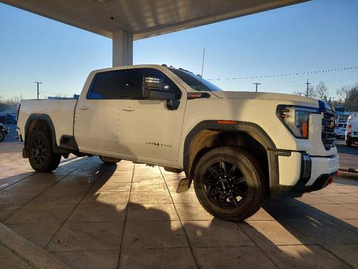 2024 GMC Sierra 3500 AT4