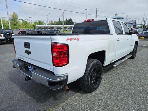 Summit White 2017 Chevrolet Silverado 1500 LT