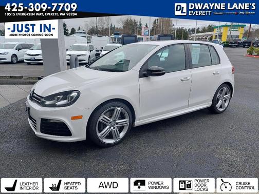 2012 Volkswagen Golf R 4-Door