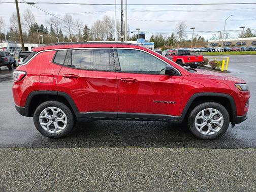 2026 Jeep Compass Latitude