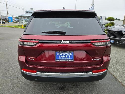 2025 Jeep Grand Cherokee Laredo X