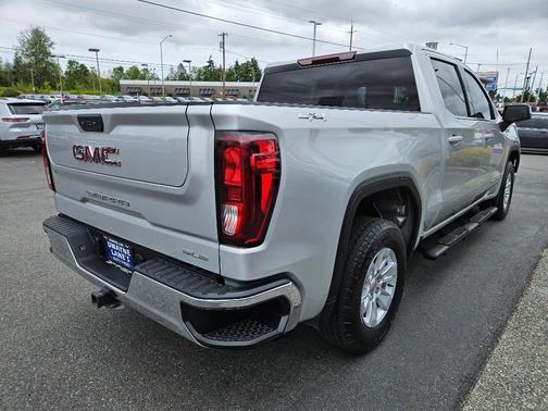 2022 GMC Sierra 1500 SLE