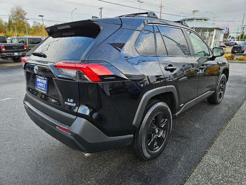 2020 Toyota RAV4 Hybrid LE