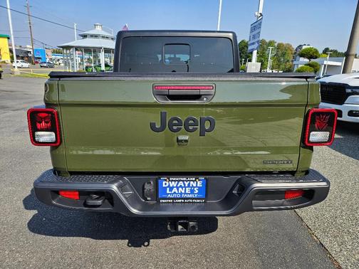 2021 Jeep Gladiator Sport