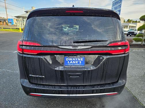 2024 Chrysler Pacifica Touring-L