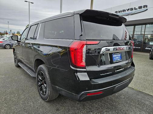 2024 GMC Yukon XL SLE