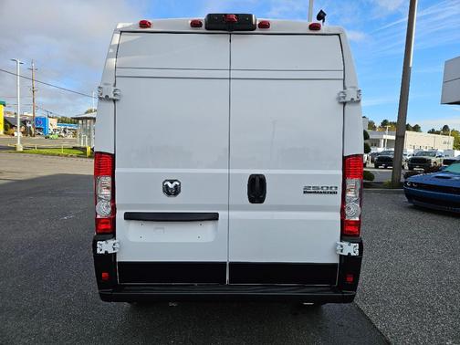 2025 RAM ProMaster 2500 High Roof