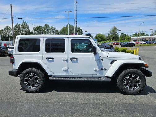 2025 Jeep Wrangler Sahara