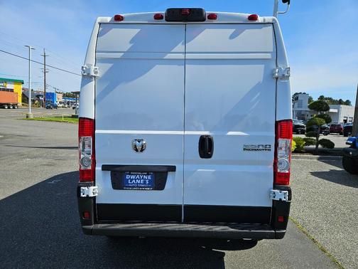 Bright White Clearcoat 2026 RAM ProMaster 2500 High Roof