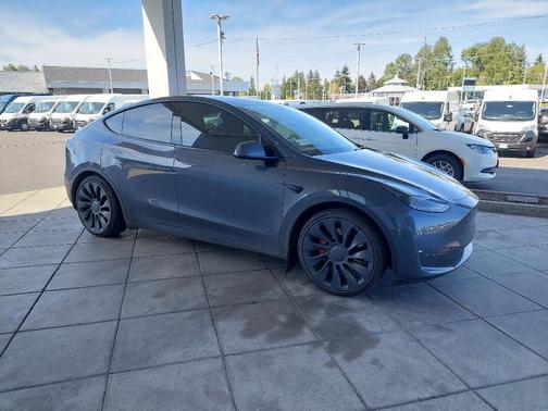 2022 Tesla Model Y Performance