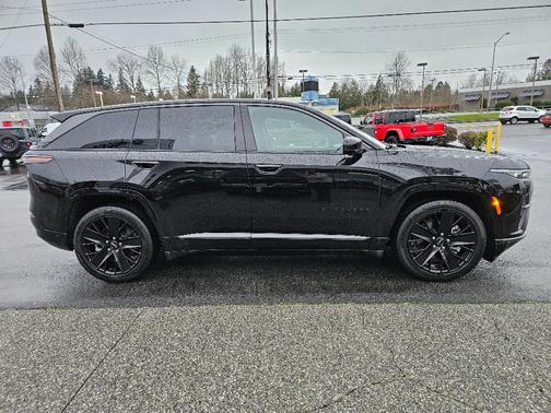 2024 Jeep Wagoneer S Launch Edition