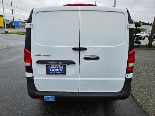 2020 Mercedes-Benz Metris Base