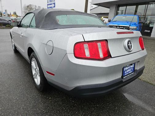 2010 Ford Mustang V6