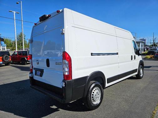 Bright White Clearcoat 2024 RAM ProMaster 2500 High Roof