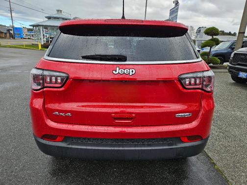 Redline Pearlcoat 2019 Jeep Compass Latitude