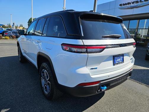 2024 Jeep Grand Cherokee 4xe Trailhawk