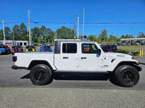 2021 Jeep Gladiator Sport