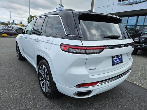 2022 Jeep Grand Cherokee Overland