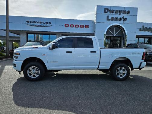 Bright White Clearcoat 2026 RAM 2500 Big Horn