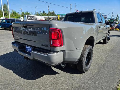 Ceramic Gray Clearcoat 2026 RAM 3500 Laramie