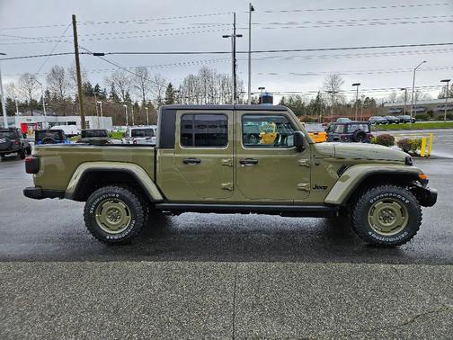 41 2026 Jeep Gladiator Sport