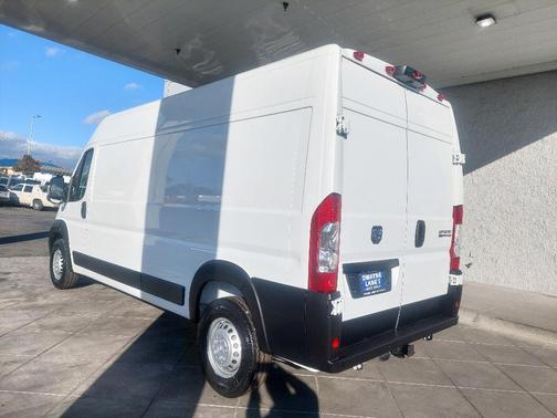 2025 RAM ProMaster 2500 High Roof