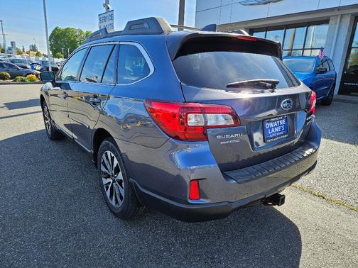 Carbide Gray Metallic 2017 Subaru Outback 2.5i Limited