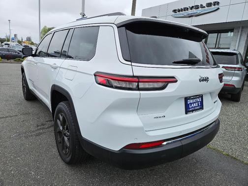 Bright White Clearcoat 2023 Jeep Grand Cherokee L Limited