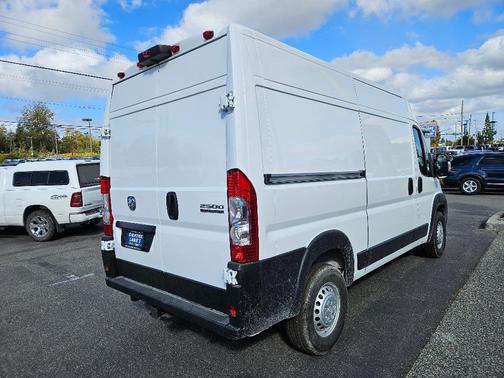 2025 RAM ProMaster 2500 High Roof
